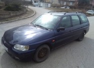 Prodavam Ford Escort 1.8 Obicen Dizel