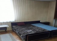 Se Izdava Trosoben Stan Vo Centar