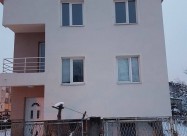 Se Prodava Kukja Vo Naselba Madzari – Triangla Ili