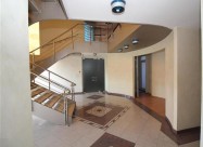 Se Izdava Deloven Prostor Vo Centar
