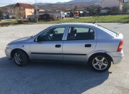 Se Prodava