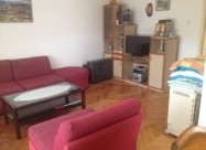 Se Izdava Sprat Od Kuka Vo Ohrid