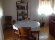 Se Izdava Sprat Od Kuka Vo Ohrid