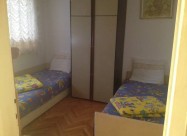 Se Izdava Sprat Od Kuka Vo Ohrid