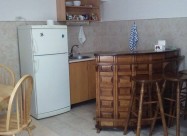 Се издава стан во Црниче
