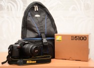Nikon D5100 + Nikkor 18-55mm + Battery Grip + Grun