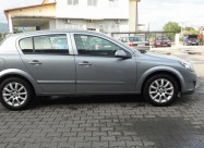 Opel Astra 1.3cdti 90ks.2006 Servisna(auto Kodeks)