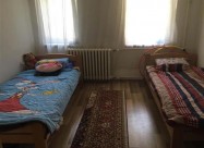 СЕ ИЗДАВА ТРОСОБЕН СТАН ВО КАРПОШ 1
