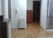 СЕ ИЗДАВА ДВОСОБЕН СТАН ВО ЦЕНТАР