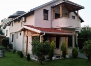 Se Prodava Kukja Vo N.hrom