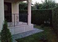 Se Prodava Kukja Vo N.hrom