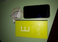 Prodavam...samsung Galaxy E5 