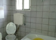 Се продава куќа 110м2 во Кисела Вода
