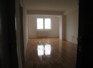 Се продава нов двособен стан на Јужен Булевар
