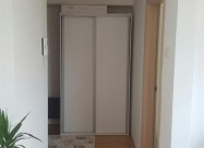Se Izdava Dvosoben Stan Vo Karpos 3