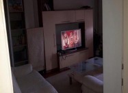 Se Izdava Dvosoben Stan Vo Centar