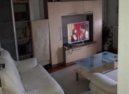Se Izdava Dvosoben Stan Vo Centar