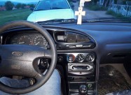 Prodavam Ford Mondeo 1.8td Full Oprema Odl Sostojb