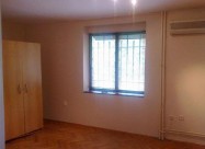 СЕ ИЗДАВА ПРАЗЕН СТАН ЗА КАНЦЕЛАРИЈА ВО ДЕБАР МААЛ