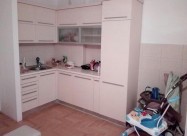 СЕ ИЗДАВА  ТРОСОБЕН СТАН ВО КИСЕЛА ВОДА