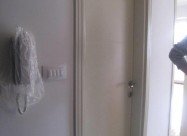 Се продава нов двособен стан на јужен булевар