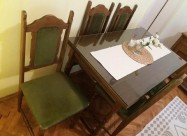 Komodi Masa Stolovi