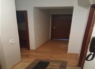 Se Iznajmuva Trosoben Stan Vo Kapishtec