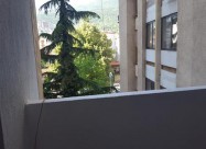 Se Iznajmuva Trosoben Stan Vo Kapishtec