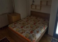 Se Iznajmuva Trosoben Stan Vo Kapishtec