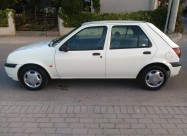 Ford Fiesta 1.3 -so 132.800km Prva Boja