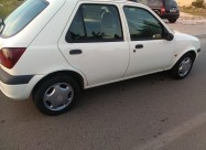 Ford Fiesta 1.3 -so 132.800km Prva Boja