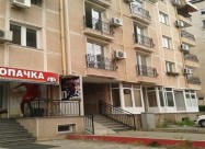 СЕ ИЗДАВА ДВОСОБЕН СТАН ВО ЦЕНТАР