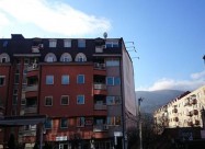Se Iznajmuva Trosoben Stan Vo Kapishtec