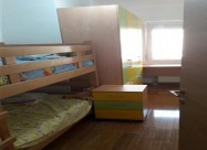 СЕ ИЗДАВА ТРОСОБЕН СТАН ВО АЕРОДРОМ