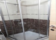 СЕ ИЗДАВА ТРОСОБЕН СТАН ВО АЕРОДРОМ