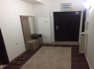 СЕ ИЗДАВА ТРОСОБЕН СТАН КАЈ НОВА ЖЕЛЕЗНИЧКА