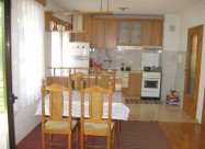 Izdavam Apartmani Vo Pestani-ohrid