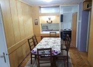 СЕ ИЗДАВА ТРОСОБЕН СТАН ВО АЕРОДРОМ