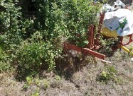 Трактор 533 сет со плугови и дрљачи