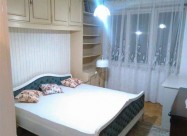 СЕ ИЗДАВА ТРОСОБЕН СТАНА ВО КАРПОШ 2