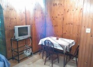 СЕ ИЗДАВА ТРОСОБЕН СТАНА ВО КАРПОШ 2