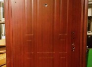 Blindirani Vlezni Vrati Plakanje Na Rati