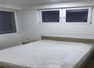 СЕ ИЗДАВА ДВОСОБЕН СТАН КАЈ УНИВЕРЗАЛНА САЛА