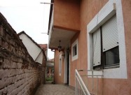 Kuka Od 242m2 Na Ul Mosa Pijade Moze Zamena