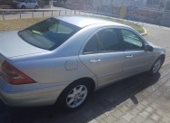 Odlicno Socuvan Mercedes C 200 Cd