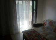 Izdavam Stan Vo Ohrid