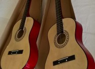 Se Prodava Gitara Nova