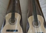 Se Prodava Gitara Nova
