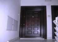 СЕ ИЗДАВА ДВОСОБЕН ПРАЗЕН СТАН ВО КАРПОШ 1