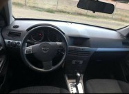 Se Prodavati Opel Astra
